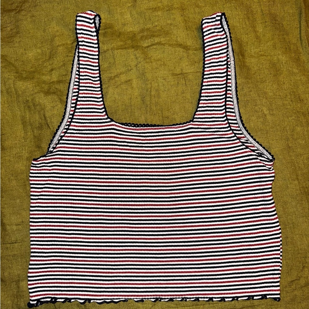 Brand: American eagle Color: red, white & blue Size: medium